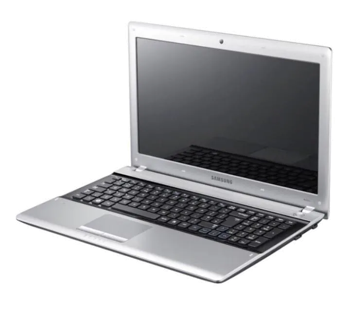 Ремонт петель крышки  Samsung RV511-S06